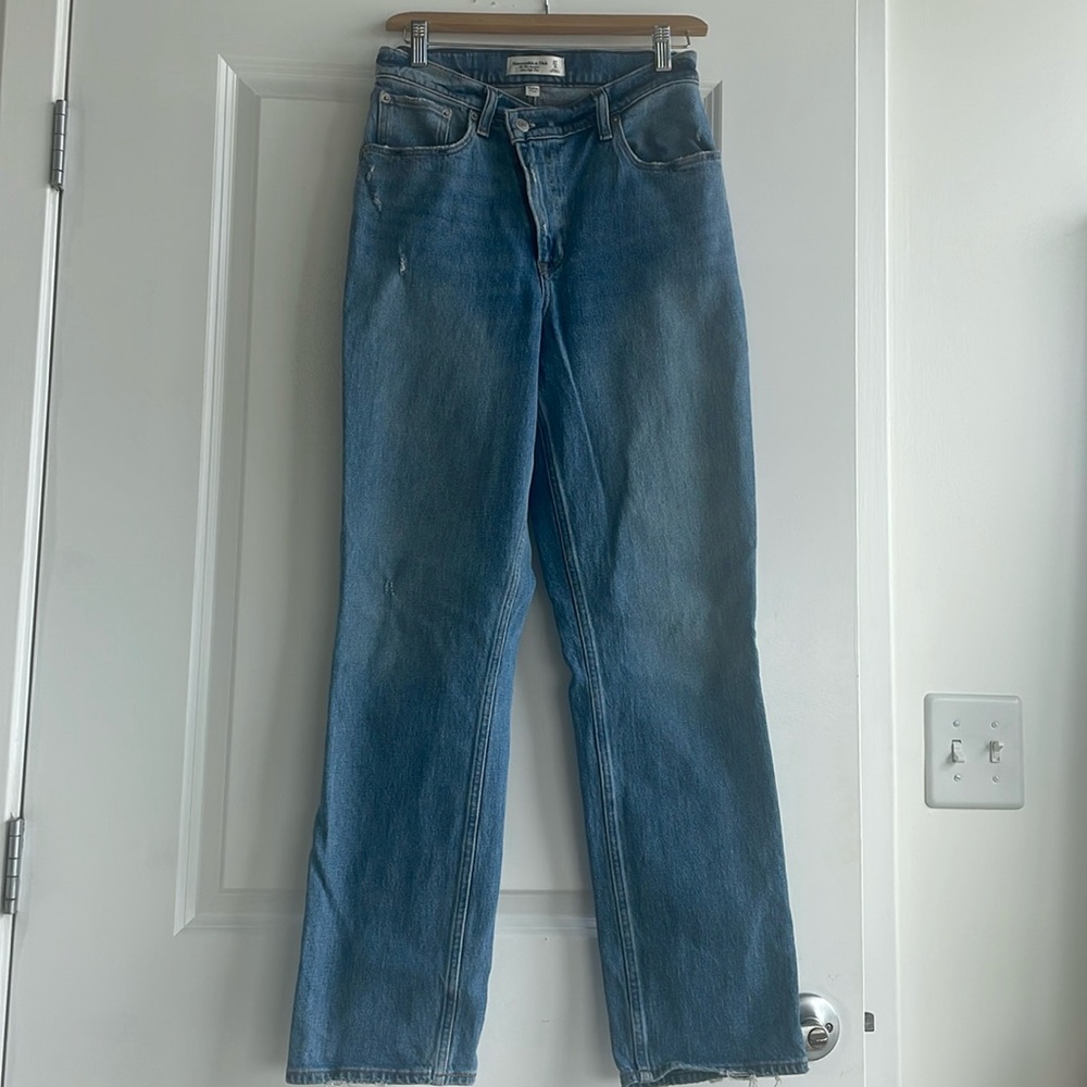 Abercrombie Curve Love Ultra High Waist 90s straight leg jeans sz27